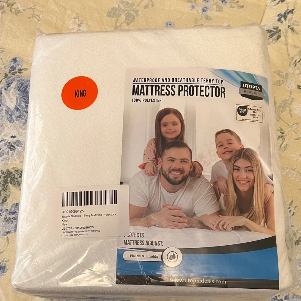 Topia Mattress Protector - White King Size